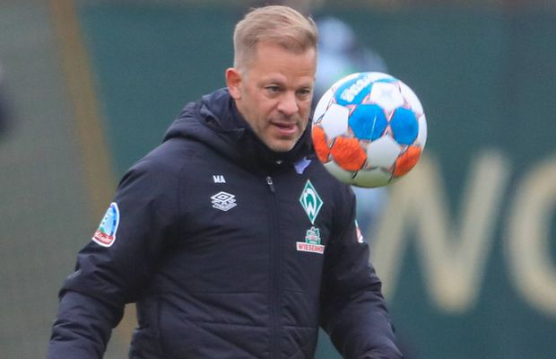 Antrenorii lui Werder Bremen, anchetați după ce ar fi utilizat certificate de vaccinare false! Au cerut rezilierea contractelor