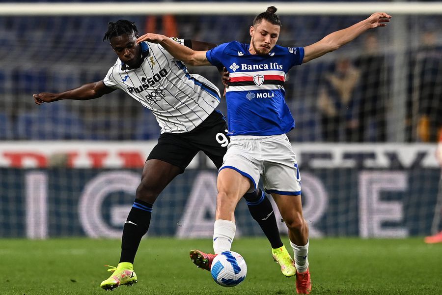 Radu Drăgușin // FOTO: Imago Șeful lui Juventus, încântat de un român! L-a prezentat acționarilor: „Mare valoare”