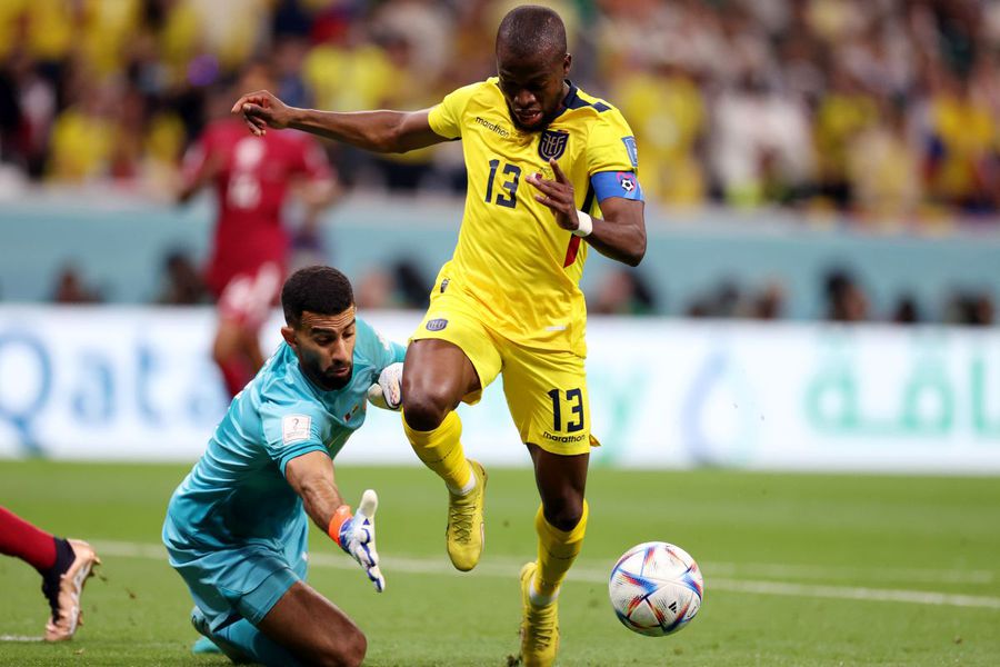 Mihai Stoica nu s-a abținut » Ironia postată în timpul meciului Qatar - Ecuador