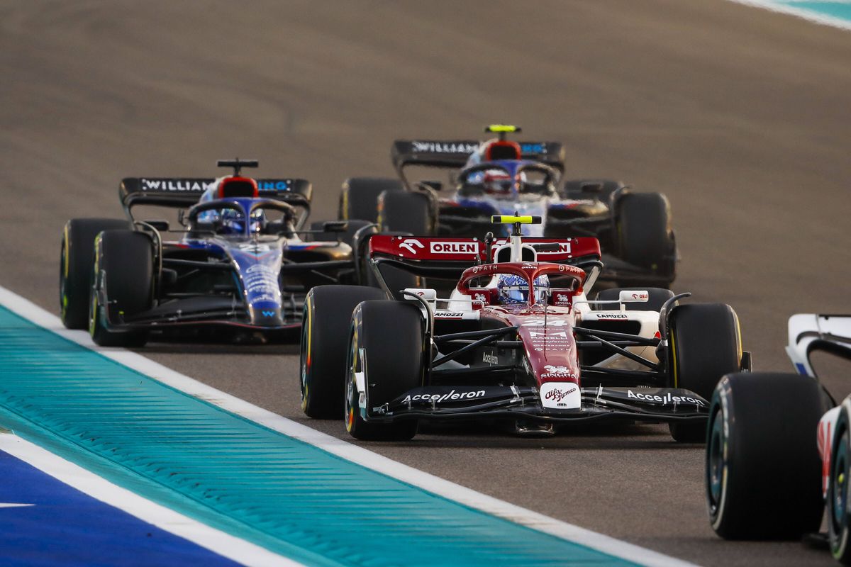 Marele Premiu din Abu Dhabi » Verstappen câștigă ultima cursă a sezonului de Formula 1 » Leclerc triumfă în fața lui Perez după o cursă excelentă