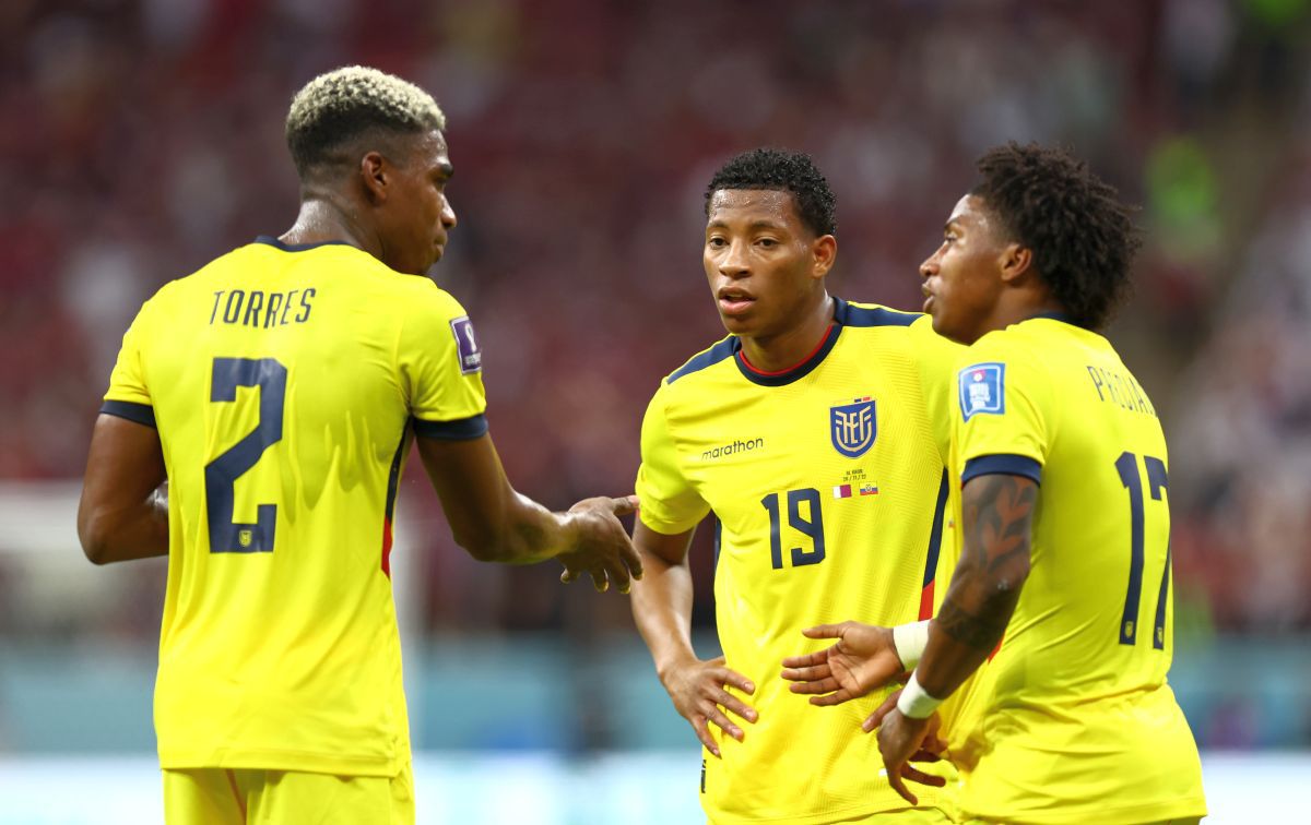 Qatar - Ecuador a început cu o fază încinsă » Intervenția VAR-ului în favoarea țării gazdă a „aprins” Twitter-ul