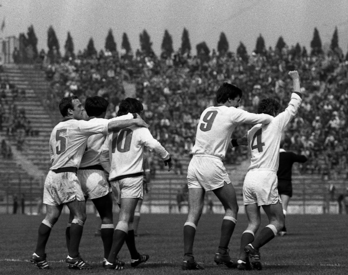 100 de ani de la nașterea lui Valentin Stănescu, antrenorul care a eliminat Barcelona cu Steaua, Interul cu Dinamo, Leeds cu Craiova, dar care a iubit cu adevărat doar Rapidul