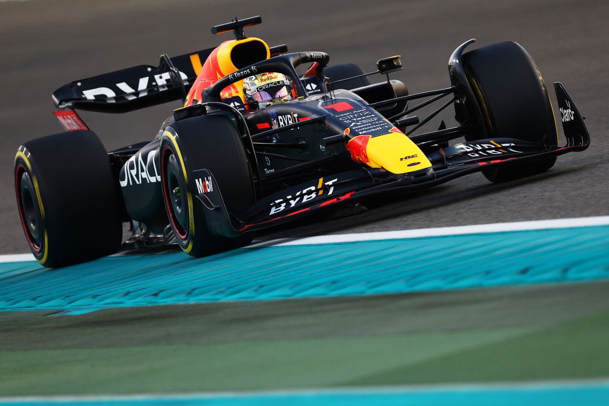 Marele Premiu din Abu Dhabi » Verstappen câștigă ultima cursă a sezonului de Formula 1 » Leclerc triumfă în fața lui Perez după o cursă excelentă