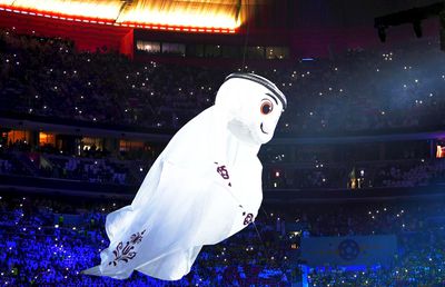 Spectacol grandios la ceremonia de deschidere a Campionatului Mondial din Qatar » Celebrul Morgan Freeman a apărut pe scenă