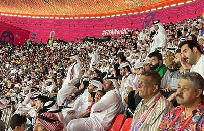 Gazeta a fost pe stadion la Qatar - Ecuador » Imaginile care nu s-au văzut la TV: gest neașteptat al suporterilor gazdă, imediat după golul doi