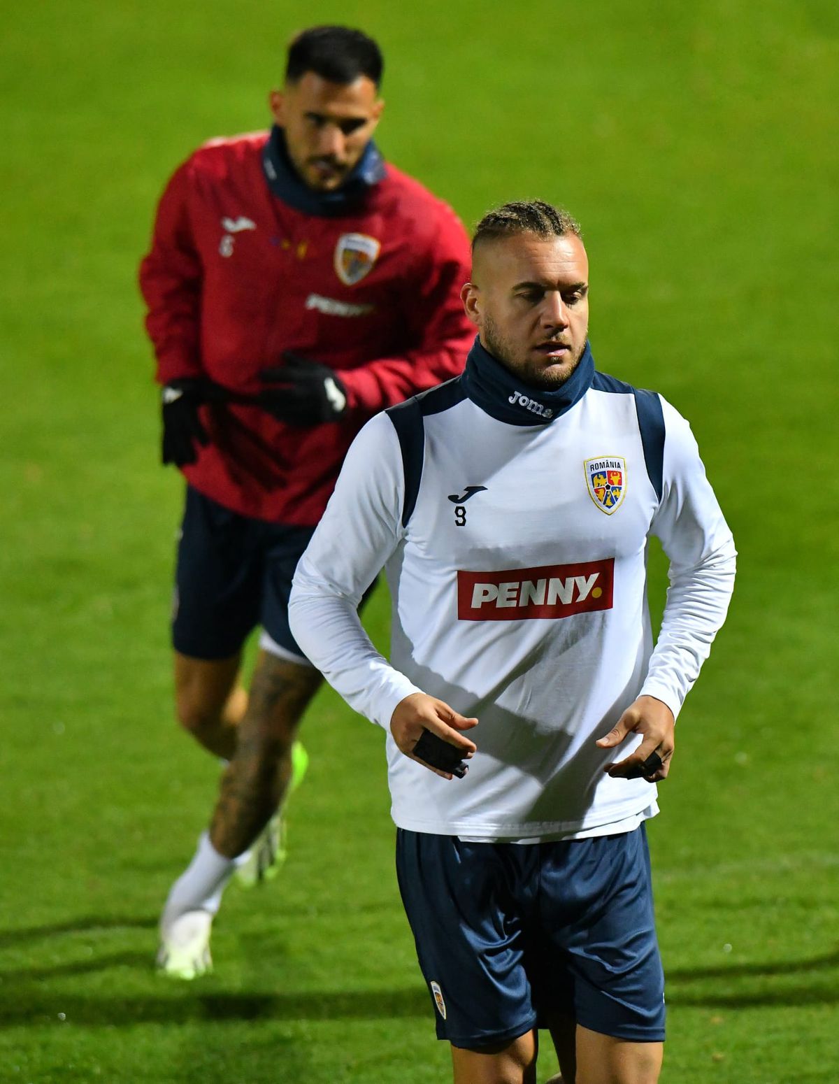 Cineva să-l trezească! Premierul Ciolacu, gafă de proporții în cantonamentul naționalei: „La 5 ani după Revoluție, n-am mai avut fotbal”