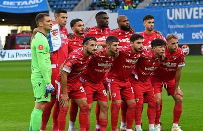 Dinamo e mai aproape de Liga 2 decât de salvare, dar și-a planificat cum vor arăta tricourile în ediția 2024/2025! Primele detalii