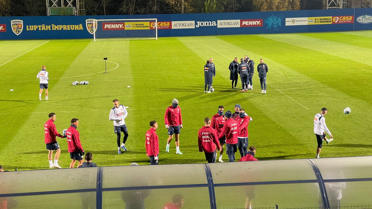 Cineva să-l trezească! Premierul Ciolacu, gafă de proporții în cantonamentul naționalei: „La 5 ani după Revoluție, n-am mai avut fotbal”