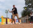 David Beckham, în mijlocul copiilor din India » Acesta promovează egalitatea de gen: „Sportul distruge stereotipurile”