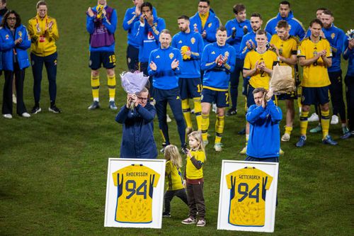 Janne Andersson, premiat la ultimul meci al Suediei // Foto: Imago