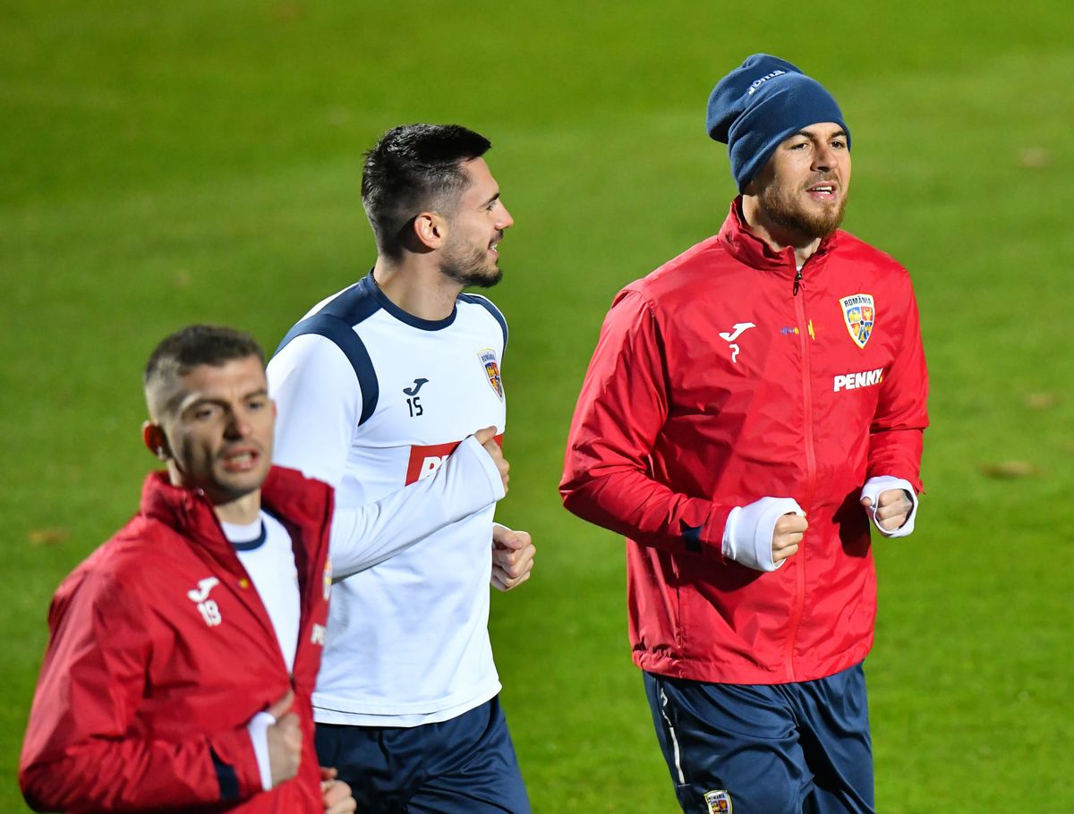 Cineva să-l trezească! Premierul Ciolacu, gafă de proporții în cantonamentul naționalei: „La 5 ani după Revoluție, n-am mai avut fotbal”