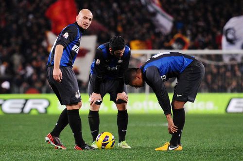 Interistul Fredy Guarin (dreapta), lângă Cristi Chivu și Esteban Cambiasso, la semifinala Cupei Italiei contra Romei, pe Olimpico, în ianuarie 2013 / Foto: Imago