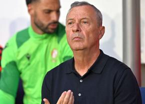 Mircea Rednic a pus tunurile pe un „tricolor”: „Nu e normal. Nu suntem la echipa satelor. Cu Edi nu făcea asta”