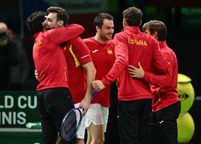Reacțiile spaniolilor după calificarea în semifinalele Cupei Davis: „În acel moment, te rogi doar să comită o dublă greșeală”
