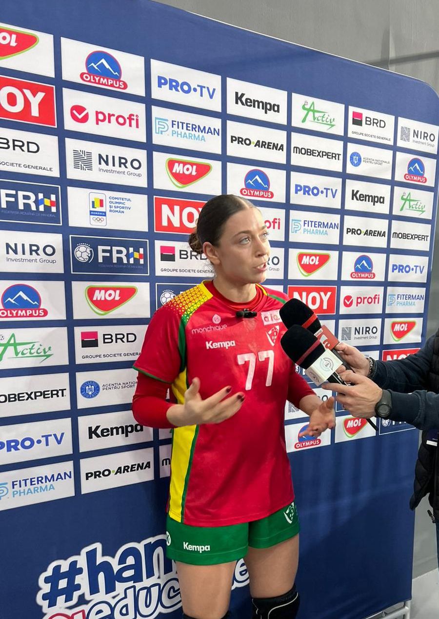 După ce a fost desemnată cea mai bună jucătoare a Portugaliei, a surprins vorbind în limba română: „E bucuria «buneilor» mei”