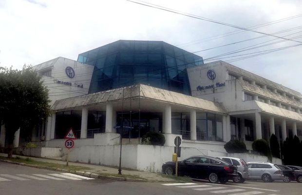 FOTO Gică Popescu a renunțat la hotelul său din Calafat: cum arată în prezent stabilimentul