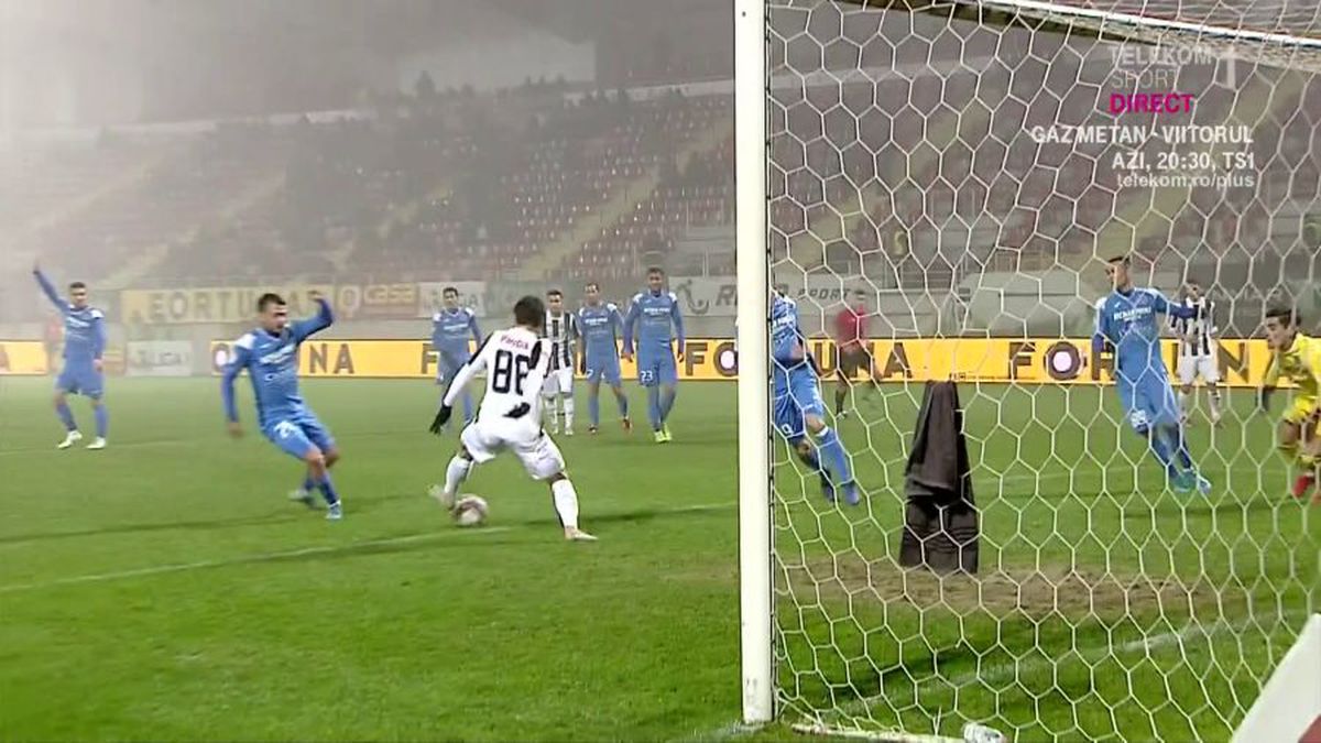 ASTRA - CLINCENI // VIDEO+FOTO Fază senzațională: Alibec a pasat cu câlcâiul, Begue a marcat prin același procedeu