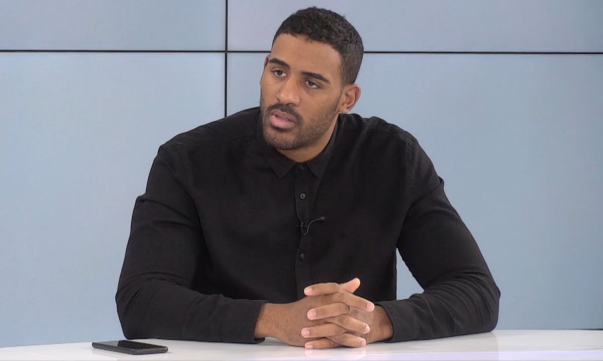 VIDEO Benny Adegbuyi, probleme din cauza rasismului » Ce dezvăluia campionul român: „Primesc mesaje precum «Cioară», «Negrule», «Du-te la tine în țară!», «Țiganule»”