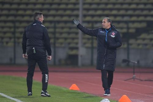 Academica Clinceni și Dinamo au remizat, scor 1-1, în ultimul lor meci de Liga 1 din anul 2020. Antrenorul Ionel Gane (49 de ani) așteaptă ședința de mâine, pentru a-și decide viitorul.