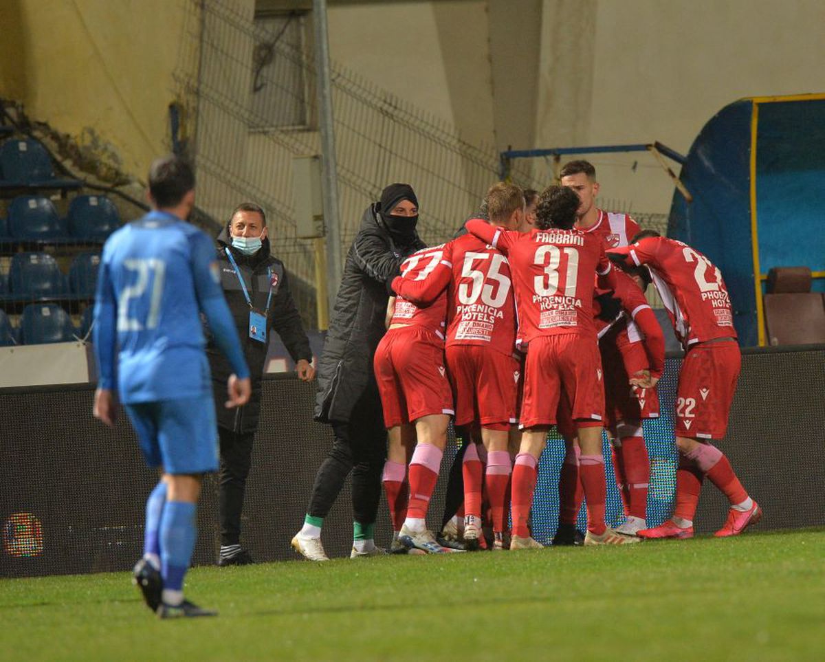 Academica Clinceni - Dinamo 1-1. VIDEO + FOTO Pe mâna spaniolului » Dinamo a ratat șansa de a se apropia real de play-off, după ce a condus la Călărași. Clasamentul acum