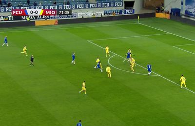 FCU Craiova - CS Mioveni 0-0 » Oltenii rămân pe loc de baraj, după un meci în care au trimis mingea de 3 ori în bară