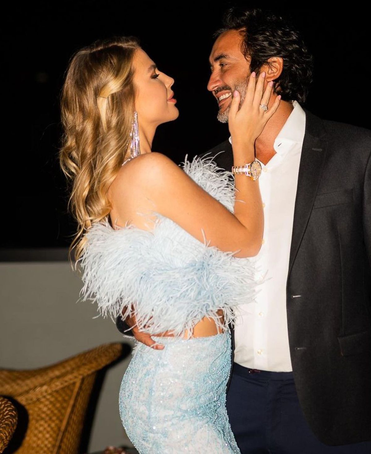 Hărțuită din cauza relației cu „fotbalistul de suflet” al lui Lucescu, Kati și-a găsit un nou iubit » Imagini incendiare postate în fiecare zi