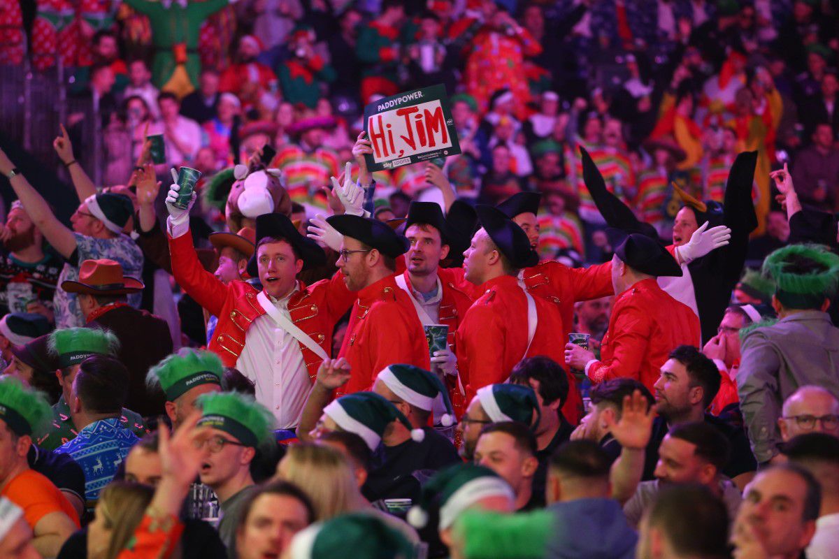 Imagini senzaționale de la Mondialul de Darts