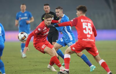 Supermeci la Cluj. După un start șocant de slab, Universitatea Craiova revine de la 0-2 cu UTA