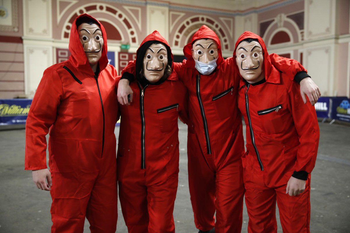 Imagini senzaționale de la Mondialul de Darts