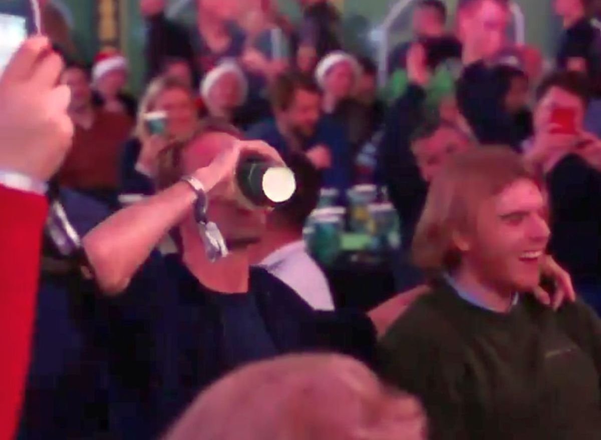 Imagini senzaționale de la Mondialul de Darts