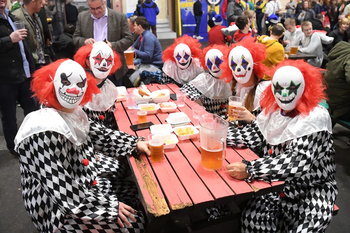 Imagini senzaționale de la Mondialul de Darts