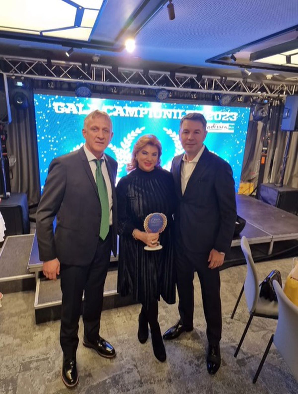 Mihaela, prima soție a lui Borcea, premiată la Gala Campionilor. Cine i-a stat alături