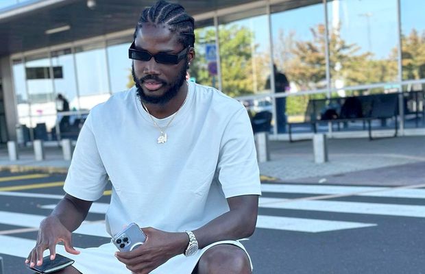 „O să mori sau vei ajunge la închisoare!” » Mărturisiri tulburătoare ale atacantului ajuns în Ligue 1: „Mi-au salvat viața. Era singurul meu gând”