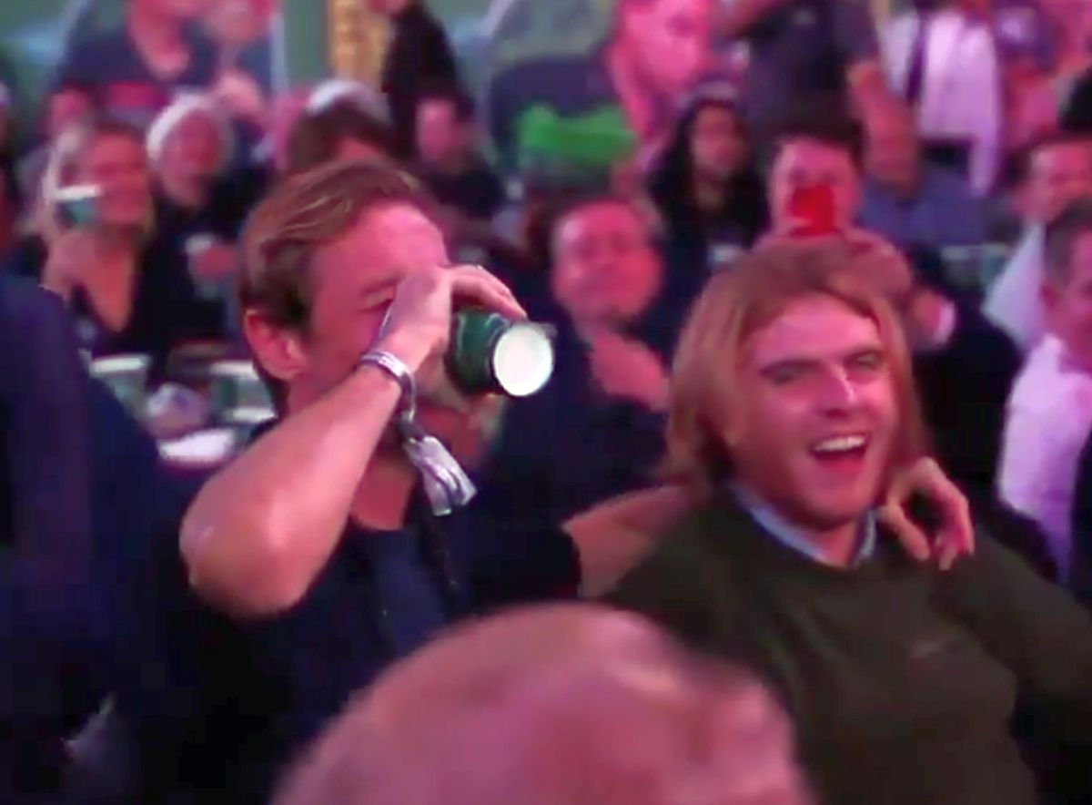 Imagini senzaționale de la Mondialul de Darts