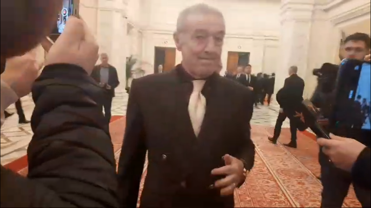 Gigi Becali a făcut circ în Parlamentul României » A smuls microfonul reporterului: „Nu ți-e rușine? Ești obraznic!”