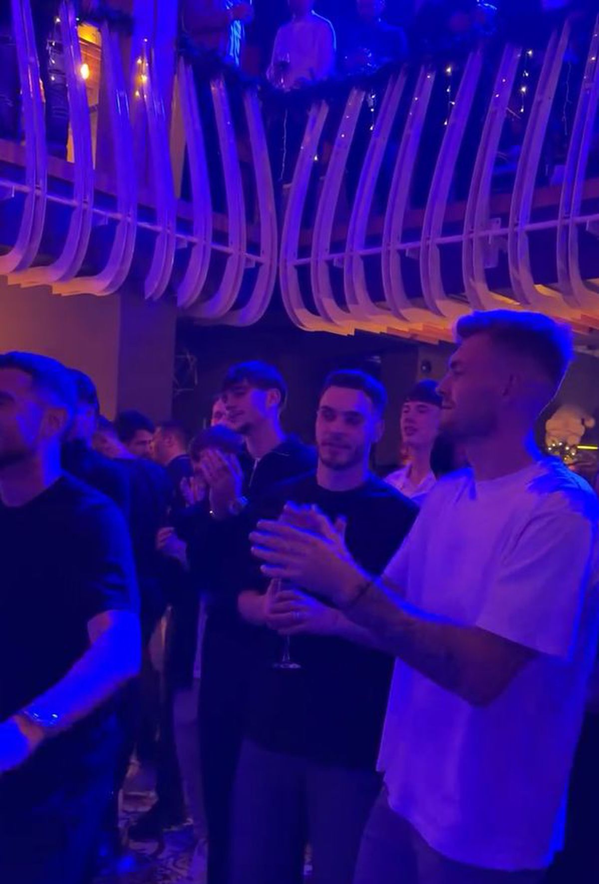 Petrecere Universitatea Craiova după eliminarea din Conference League