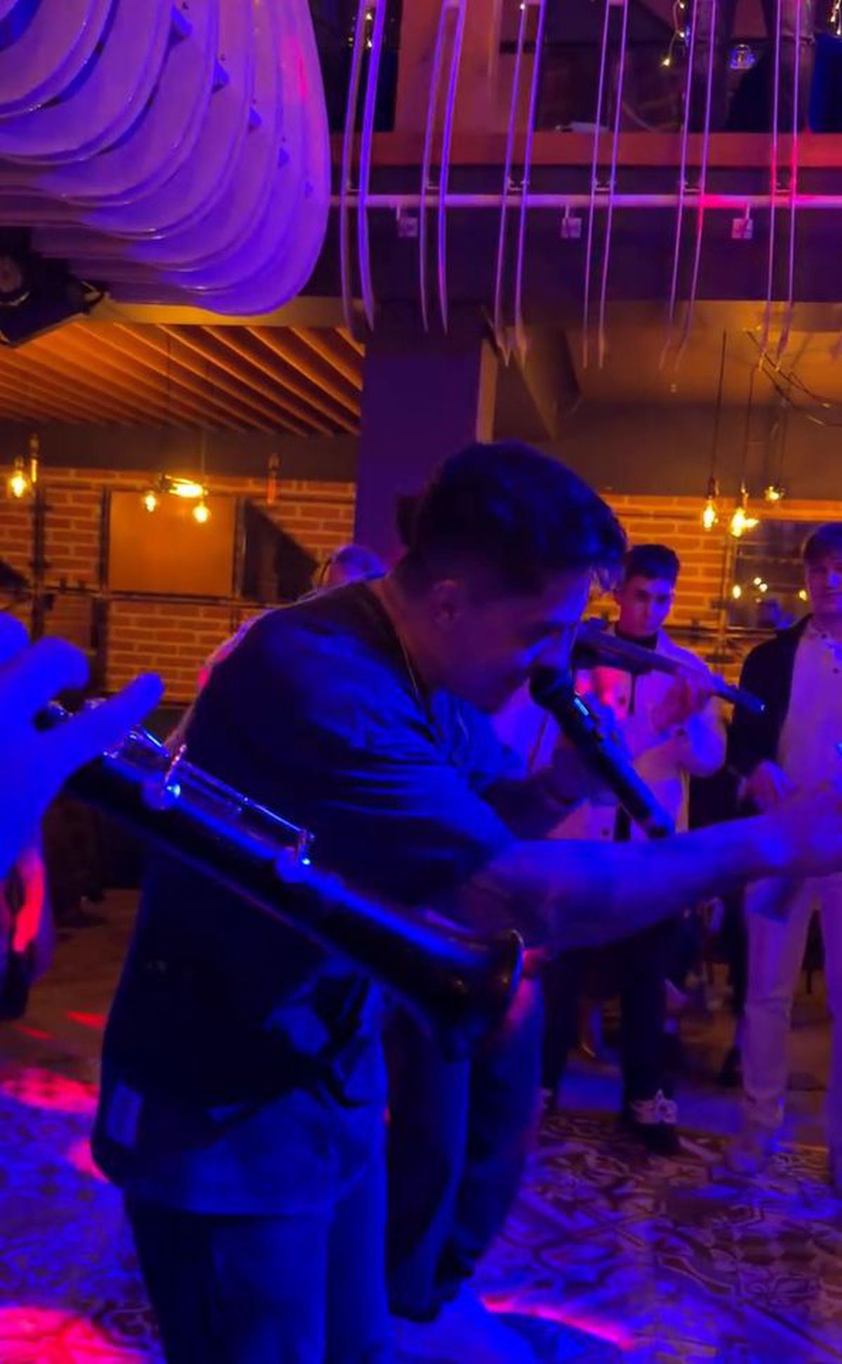 Explicație incredibilă » De ce au mers jucătorii de la Craiova la o petrecere cu manele după drama de la Atena