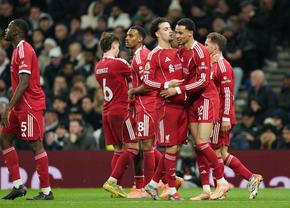 Spectacol în Tottenham - Liverpool 1-2 » Două eliminări și trei goluri, cu Radu Drăgușin revenit în lot după 11 luni
