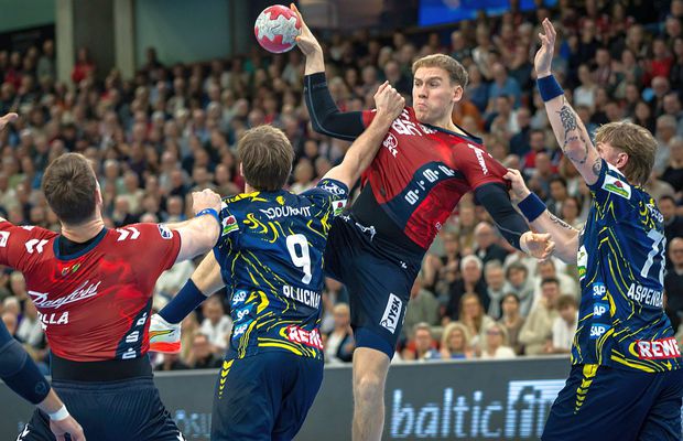 Cea mai scumpă tranzacție din handbal » Fuchse Berlin vrea să plătească 1.200.000 de euro pentru viitorul adversar al României