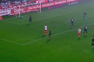 UTA - Dinamo, duel pentru primul loc în Superliga » Roman deschide scorul!