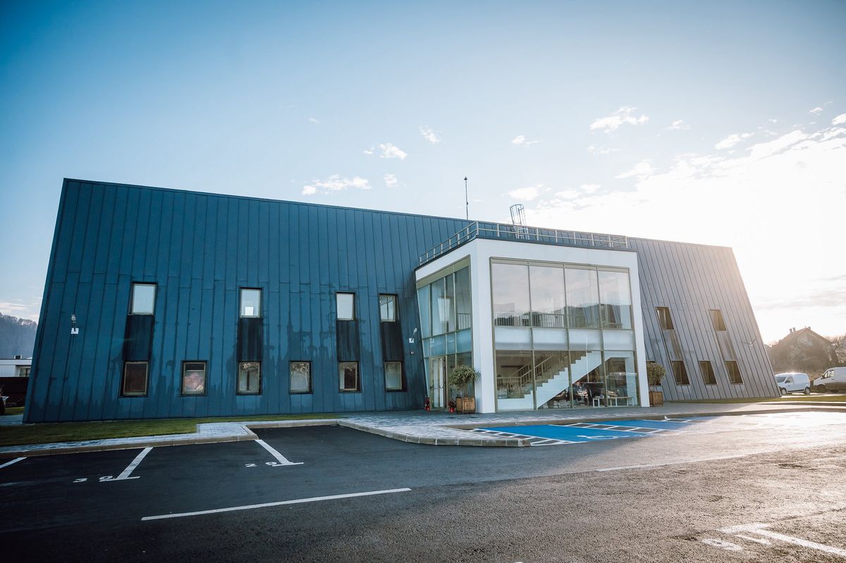 David Popovici a cerut bazine, investiția de 23 de milioane de lei a fost finalizată în orașul din România