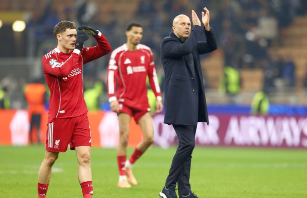 Arne Slot admite: „Acest jucător își construiește corpul pentru Premier League”