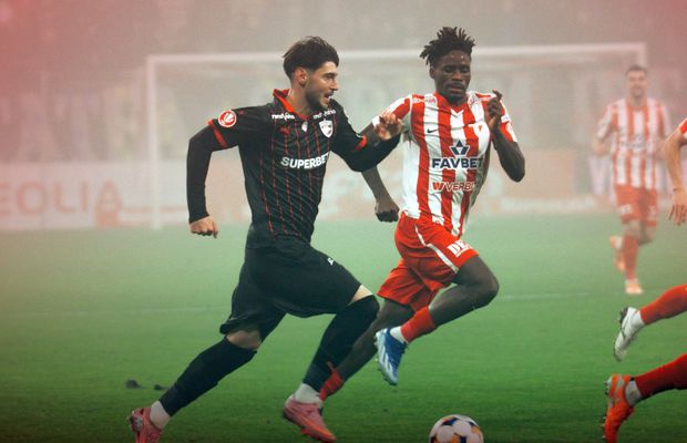 Ghinion pentru Adrian Mazilu » A părăsit terenul accidentat după mai puțin de 30 de minute