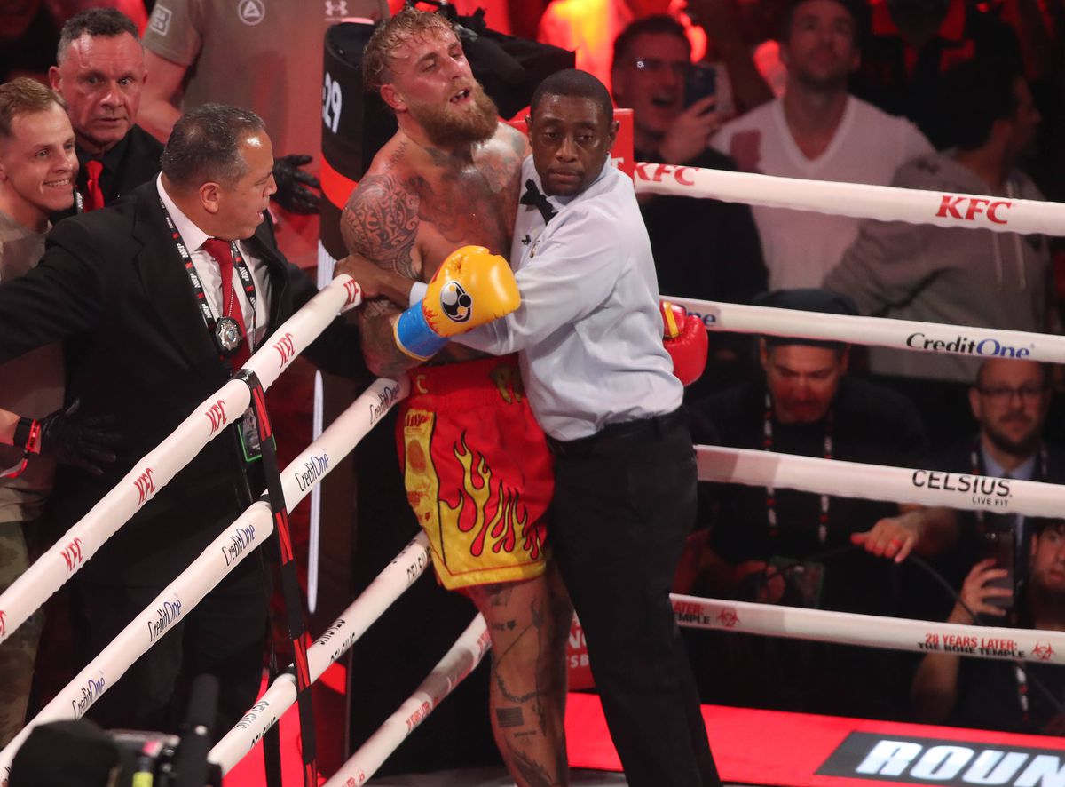 Jake Paul, operat de urgență după KO-ul suferit în fața lui Anthony Joshua: „Timp de șapte zile voi mânca doar cu paiul”