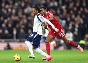 Fluier de start în Tottenham - Liverpool » Radu Drăgușin a revenit după 11 luni