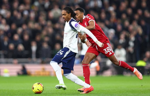Fluier de start în Tottenham - Liverpool » Radu Drăgușin a revenit după 11 luni