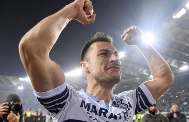 Ștefan Radu face vizita medicală! Fundașul român s-a împăcat cu șefii lui Lazio și va fi reprimit la echipă