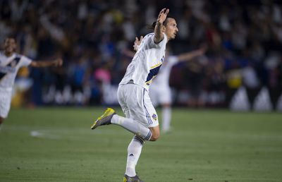VIDEO Zlatan Ibrahimovic, hattrick perfect în MLS! Starul lui LA Galaxy s-a dezlănțuit în derby-ul din Los Angeles