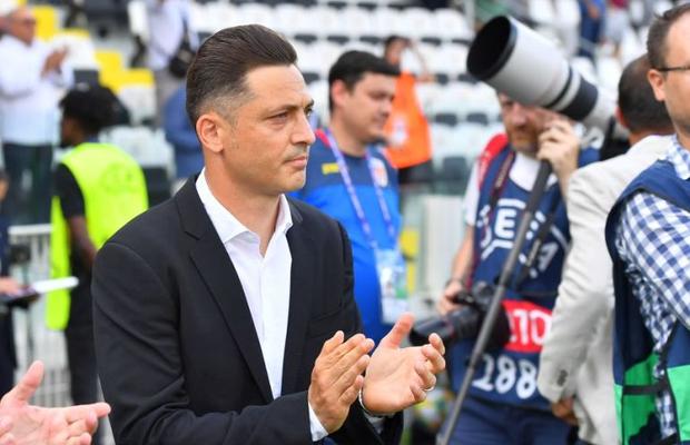 Mirel Rădoi și motivul incredibil pentru care nu s-a întors cu „tricolorii” mici în țară + Anunț surprinzător despre elevii săi: „Mulți dintre ei nu pot juca la naționala mare”