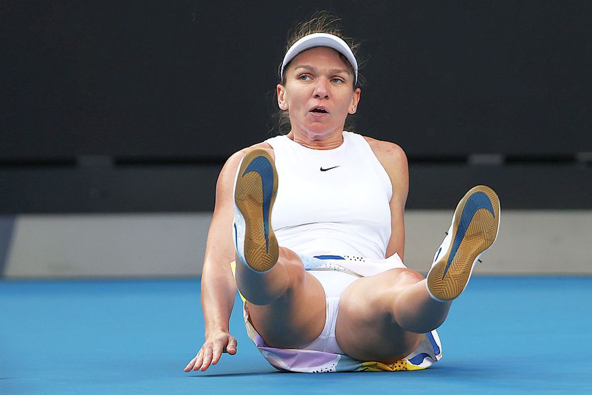 SIMONA HALEP, turul 2 la Australian Open // Ce a remarcat Mats Wilander după accidentarea Simonei Halep: „Uitați-vă puțin la încheietură” + ce spune despre meci